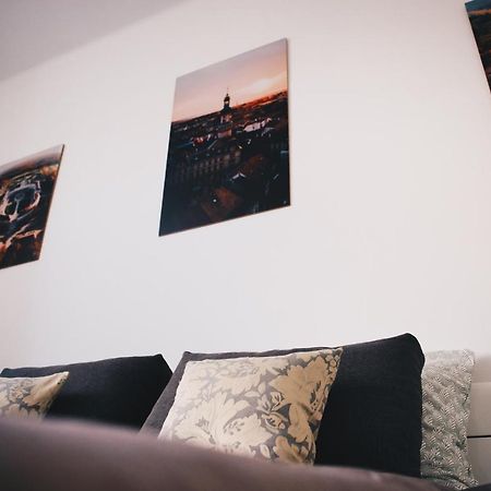 Studio77 Apartman Leilighet Sopron Eksteriør bilde