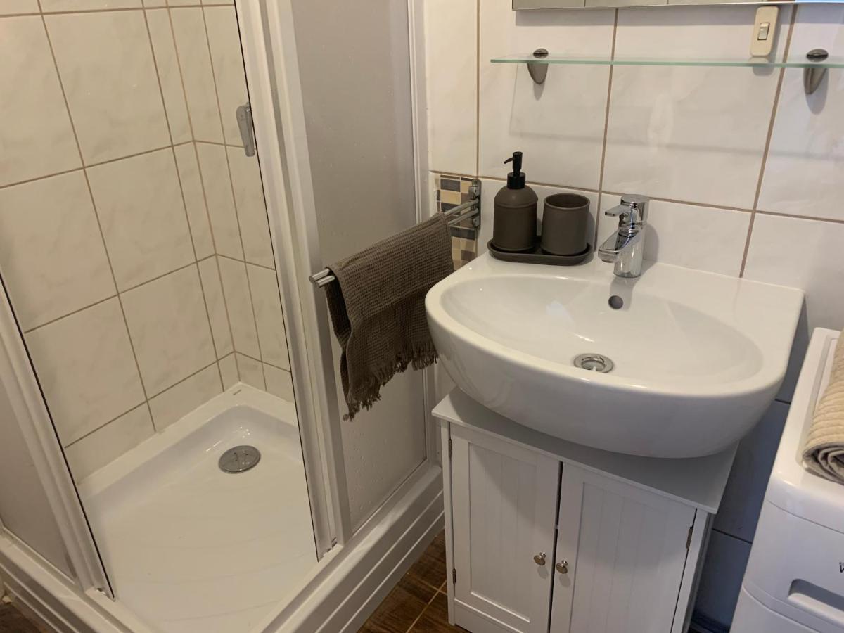 Studio77 Apartman Leilighet Sopron Eksteriør bilde